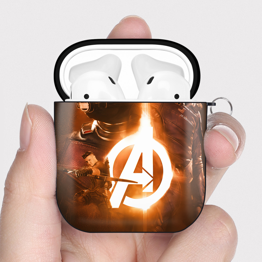 （画像用） アベンジャーズ The Avengers AirPods 第2世代保護ケース ハードシェル ブラック 耐衝撃・防指紋・カラビナ付き