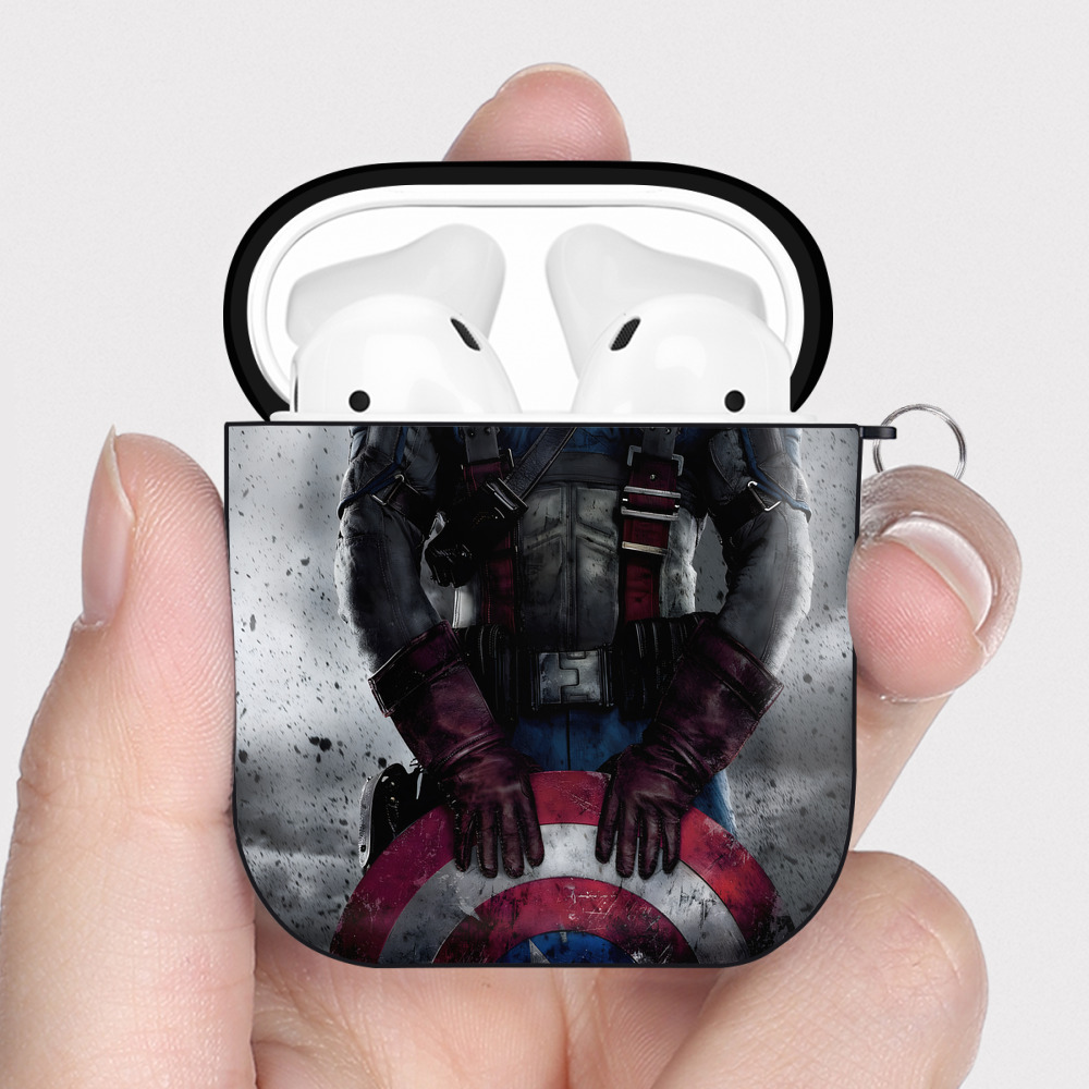 （画像用） アベンジャーズ The Avengers AirPods 第2世代保護ケース ハードシェル ブラック 耐衝撃・防指紋・カラビナ付き