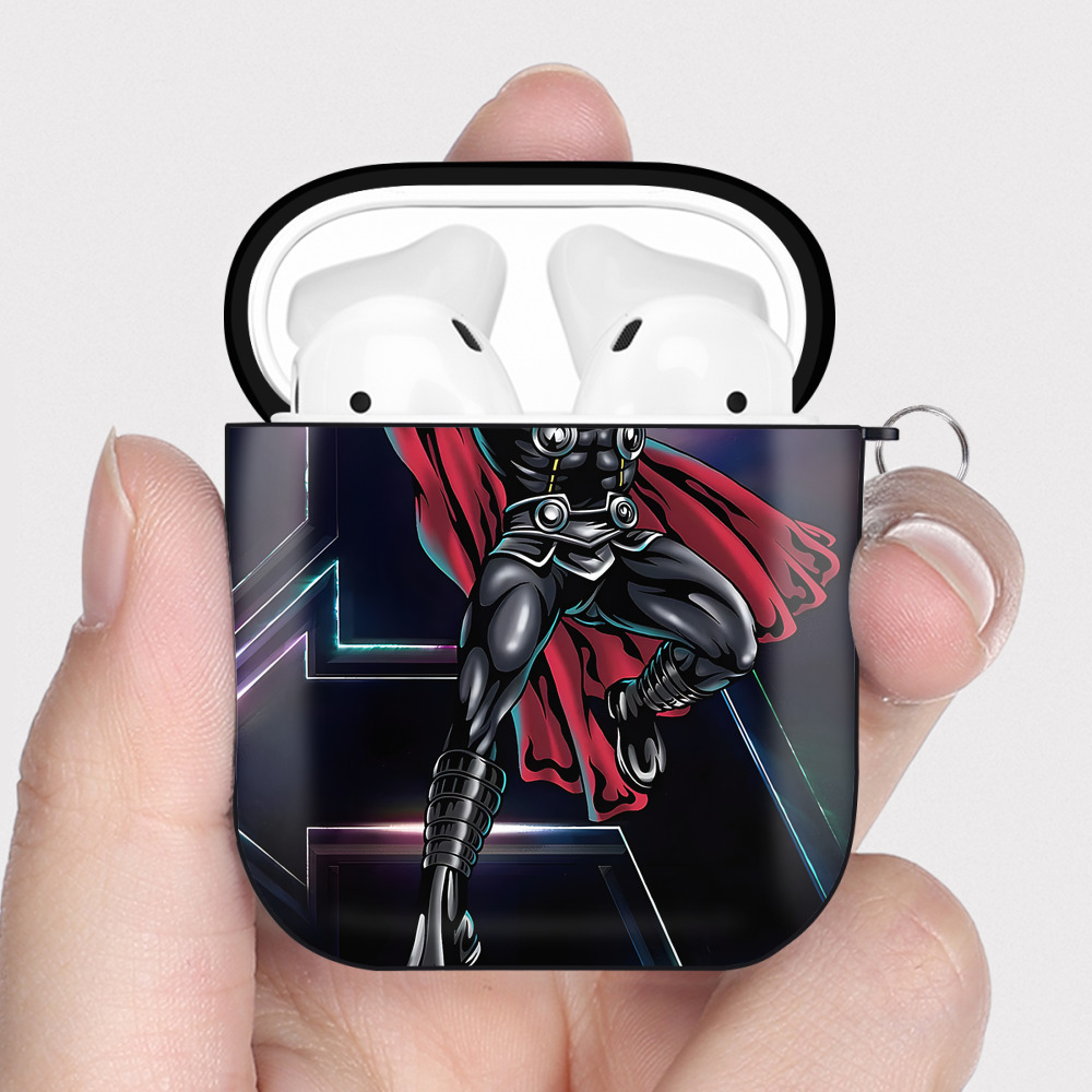 （画像用） アベンジャーズ The Avengers AirPods 第2世代保護ケース ハードシェル ブラック 耐衝撃・防指紋・カラビナ付き