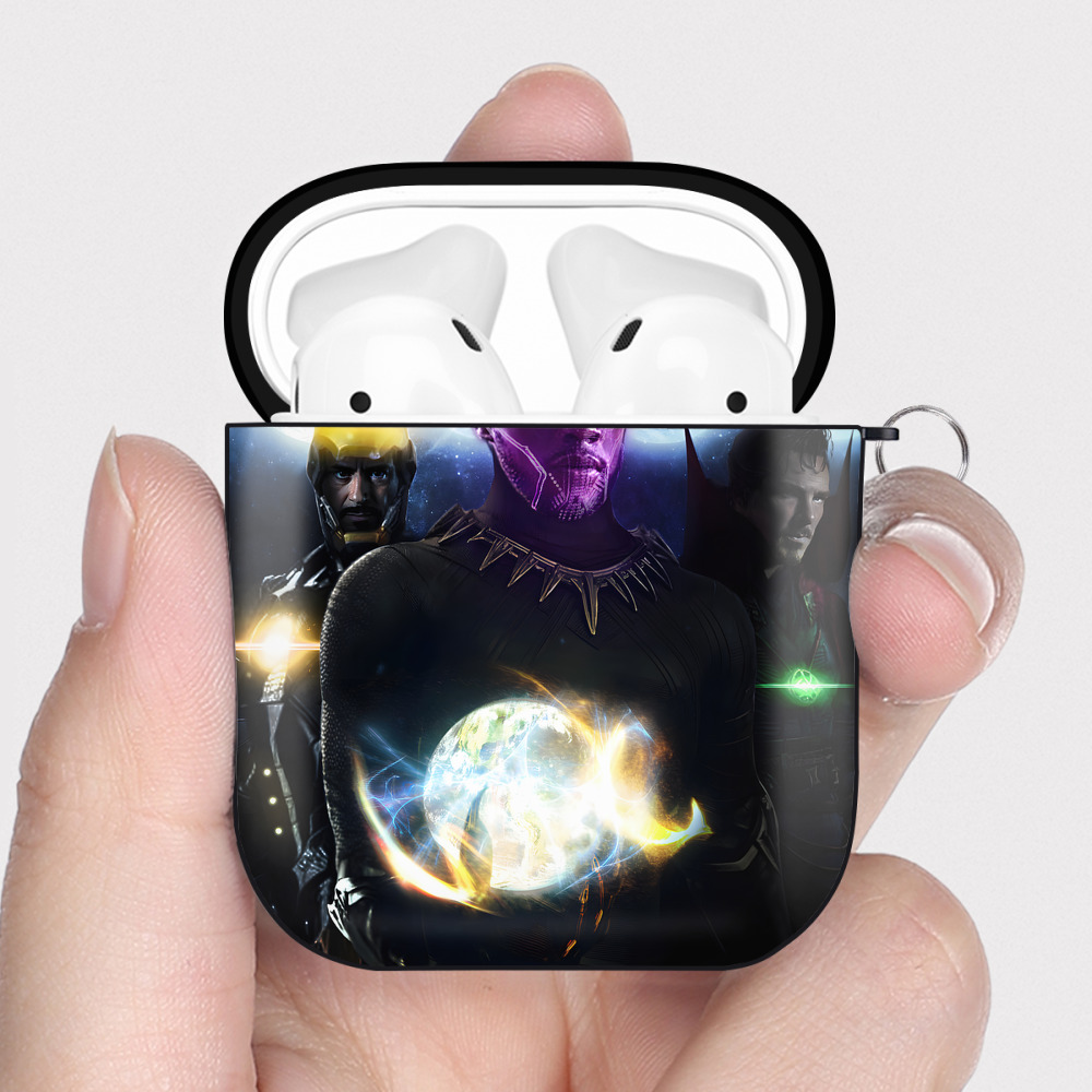 （画像用） アベンジャーズ The Avengers AirPods 第2世代保護ケース ハードシェル ブラック 耐衝撃・防指紋・カラビナ付き