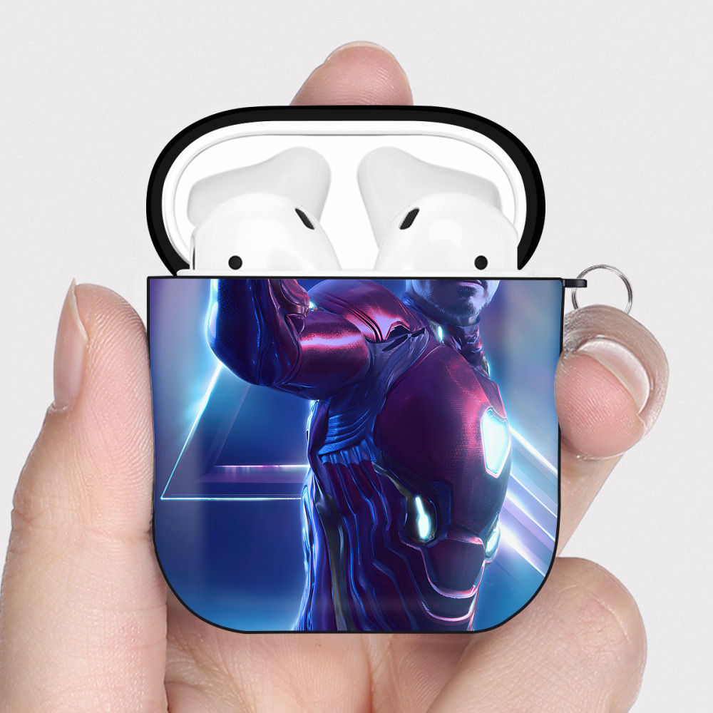 （画像用） アベンジャーズ The Avengers AirPods 第2世代保護ケース ハードシェル ブラック 耐衝撃・防指紋・カラビナ付き