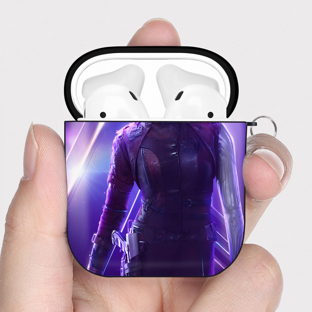 （画像用） アベンジャーズ The Avengers AirPods 第2世代保護ケース ハードシェル ブラック 耐衝撃・防指紋・カラビナ付き