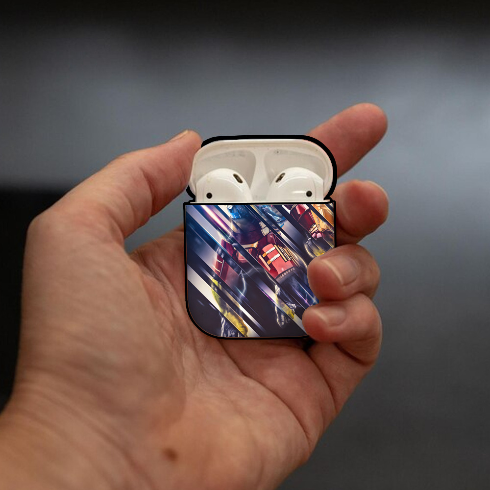 アベンジャーズ The Avengers AirPods 第2世代保護ケース ハードシェル ブラック 耐衝撃・防指紋・カラビナ付き
