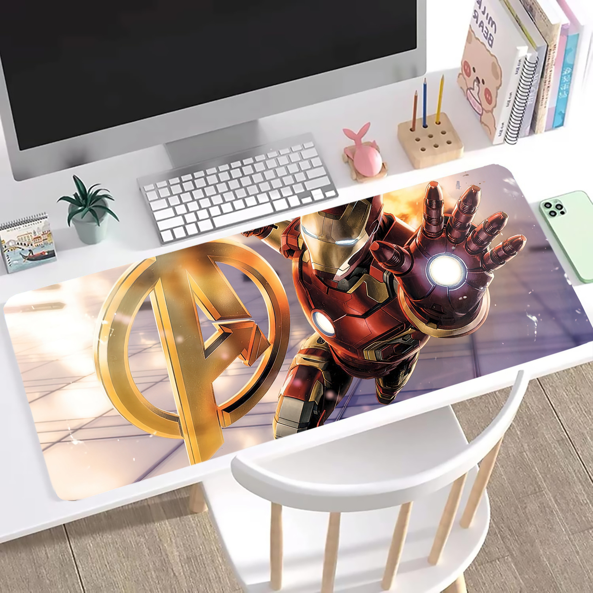 （画像用） アベンジャーズ The Avengers ステッチ加工 大判デスクマット／滑り止めマウスパッド