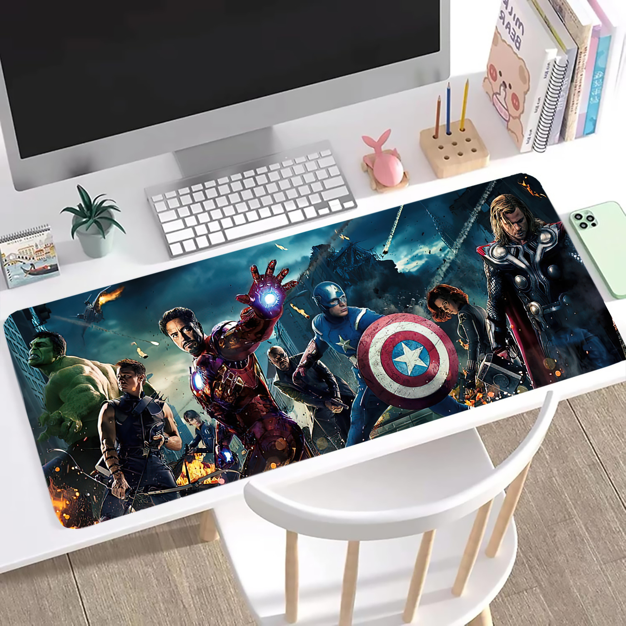 （画像用） アベンジャーズ The Avengers ステッチ加工 大判デスクマット／滑り止めマウスパッド