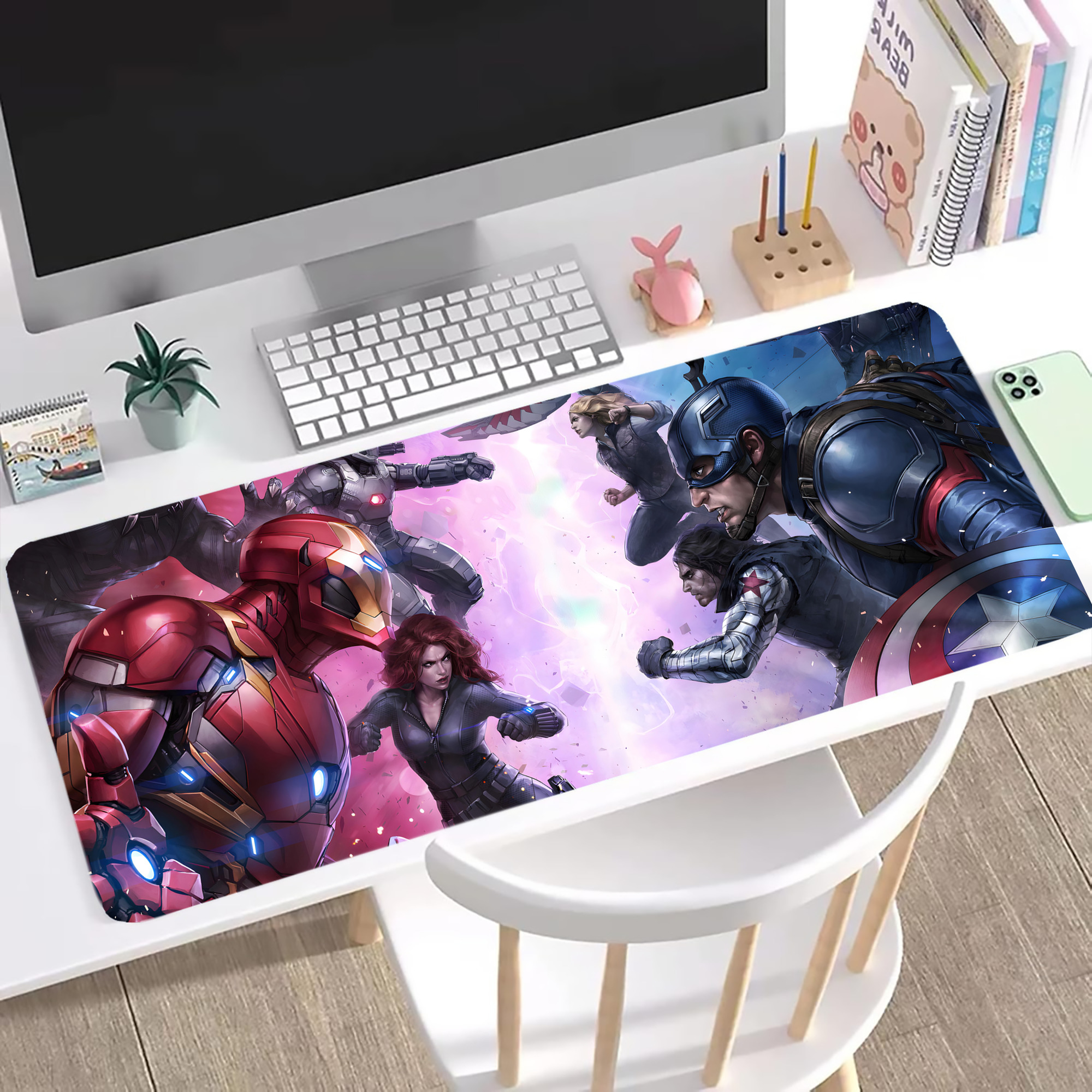（画像用） アベンジャーズ The Avengers ステッチ加工 大判デスクマット／滑り止めマウスパッド