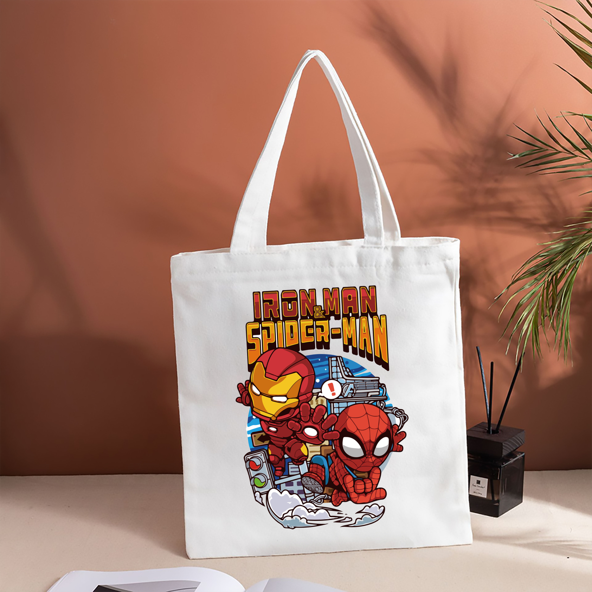 アベンジャーズ The Avengers 縦型キャンバス生地手提げバッグ　トートバッグ
