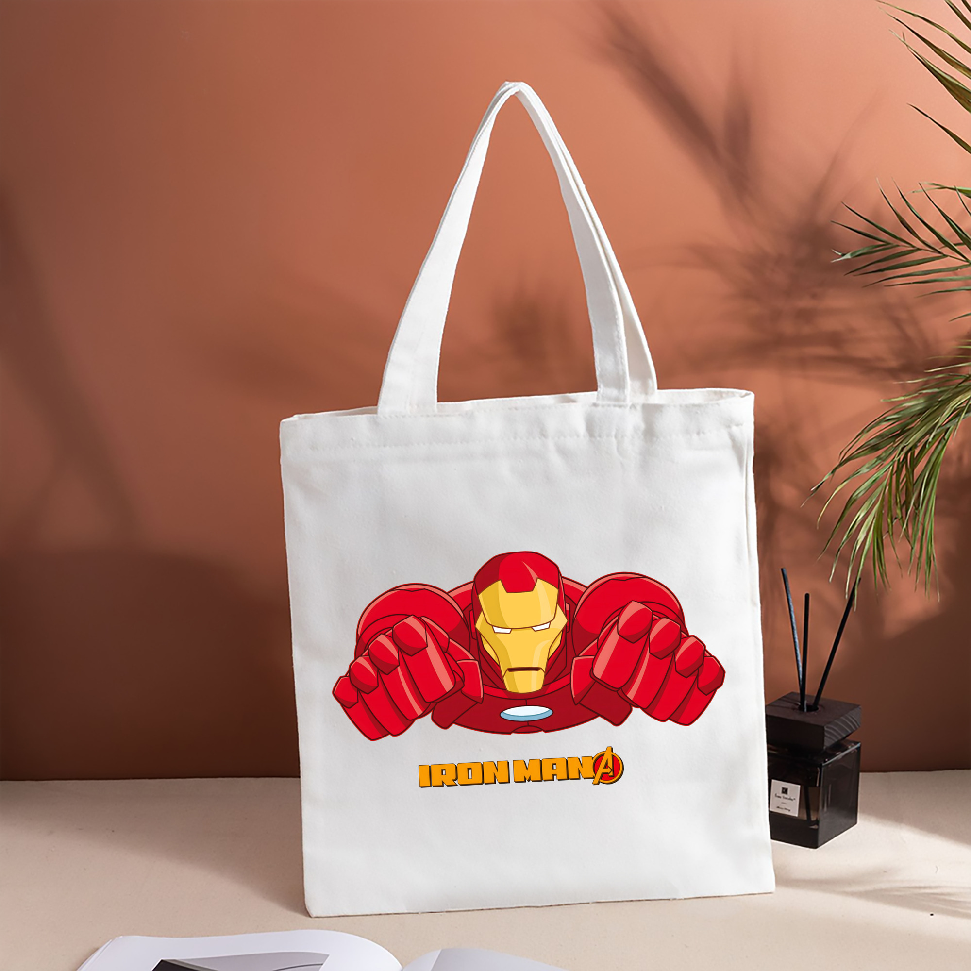 アベンジャーズ The Avengers 縦型キャンバス生地手提げバッグ　トートバッグ