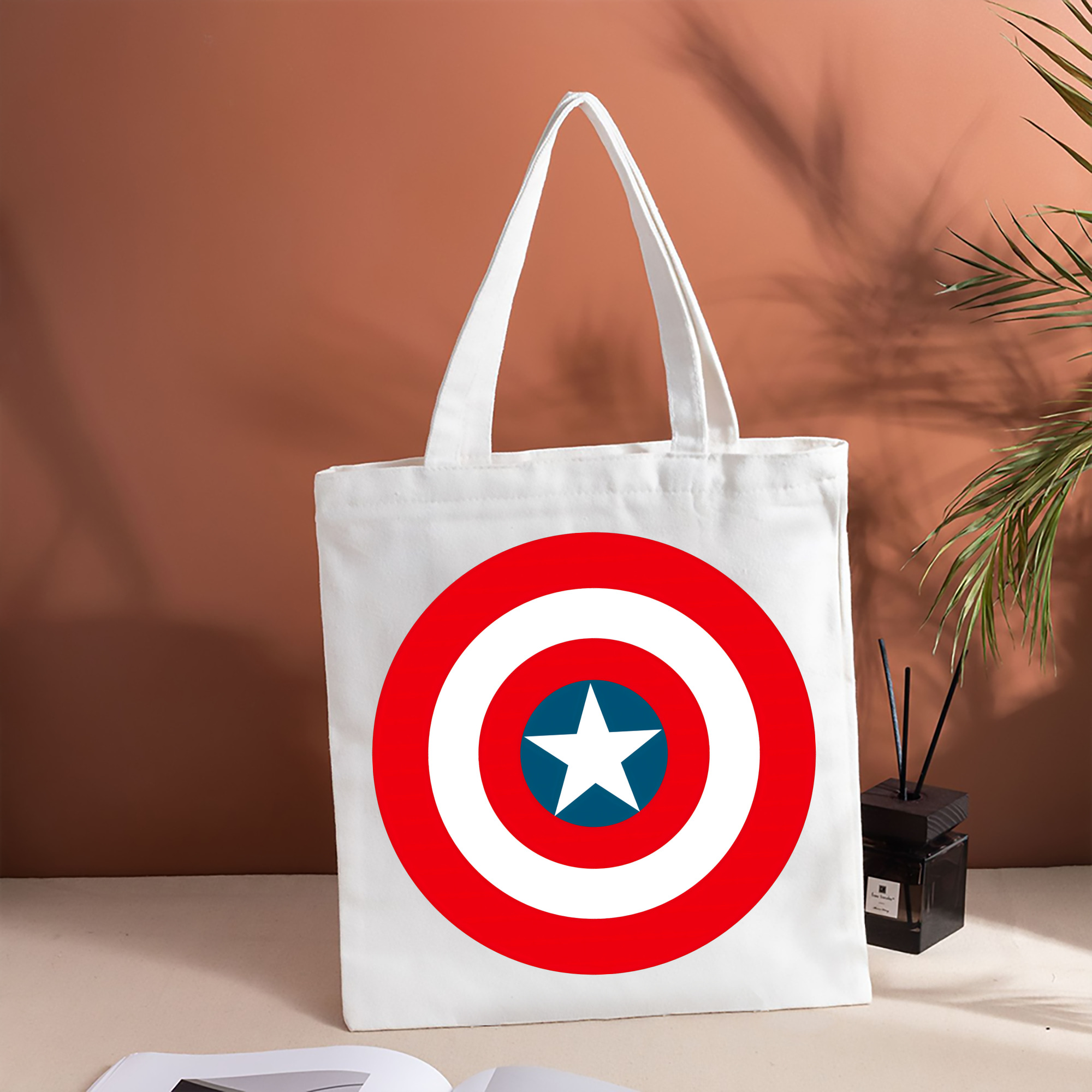 アベンジャーズ The Avengers 縦型キャンバス生地手提げバッグ　トートバッグ