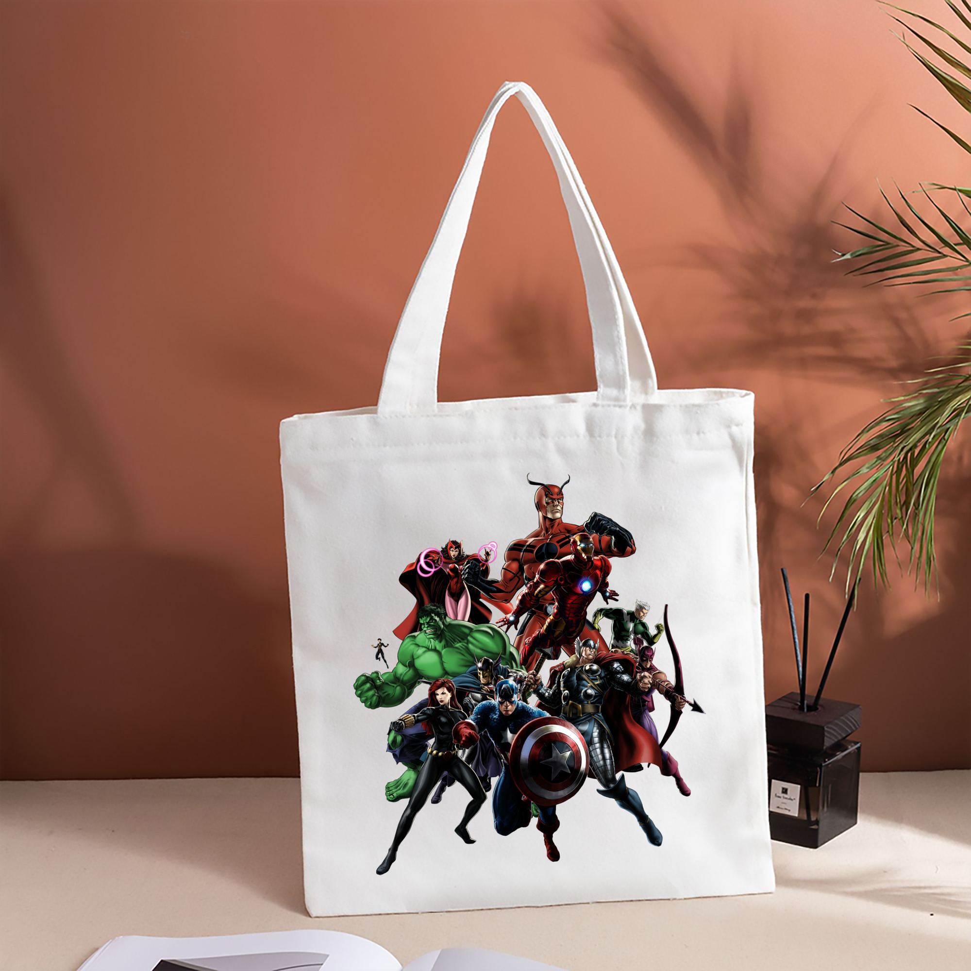アベンジャーズ The Avengers 縦型キャンバス生地手提げバッグ　トートバッグ