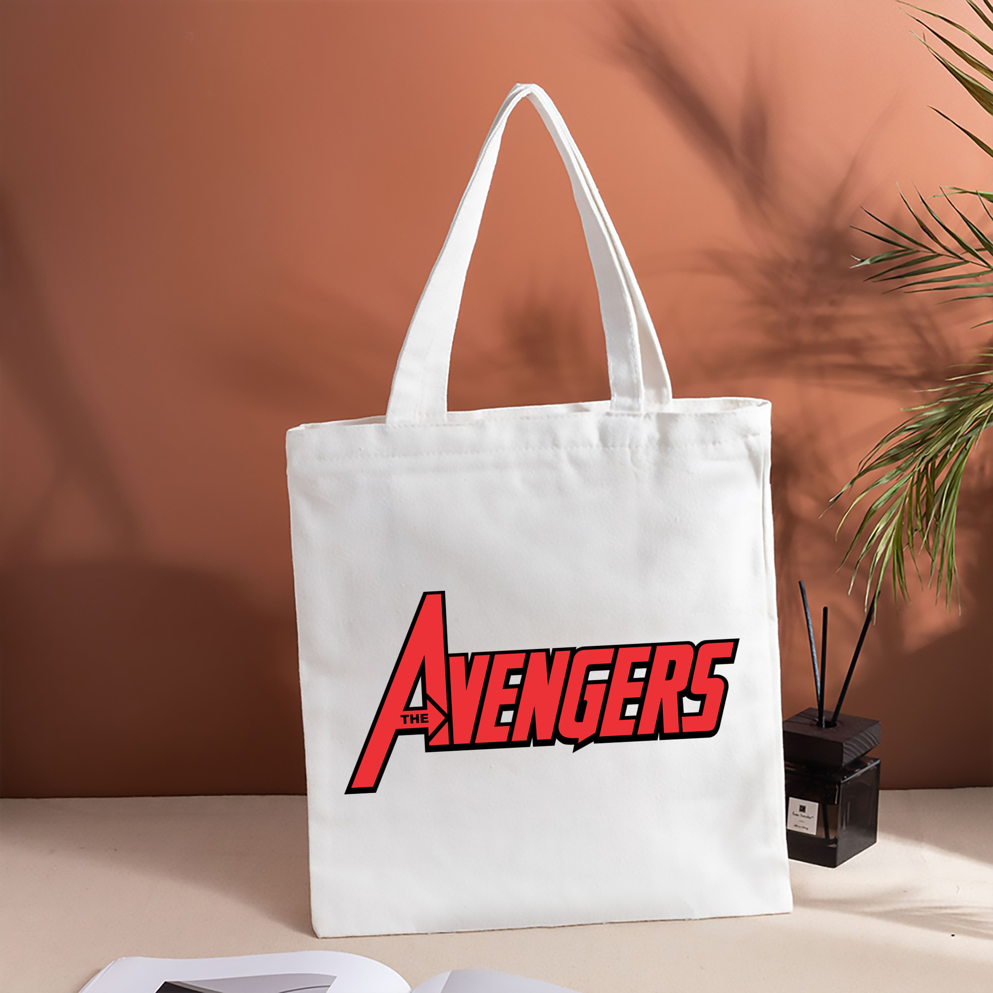 アベンジャーズ The Avengers 縦型キャンバス生地手提げバッグ　トートバッグ