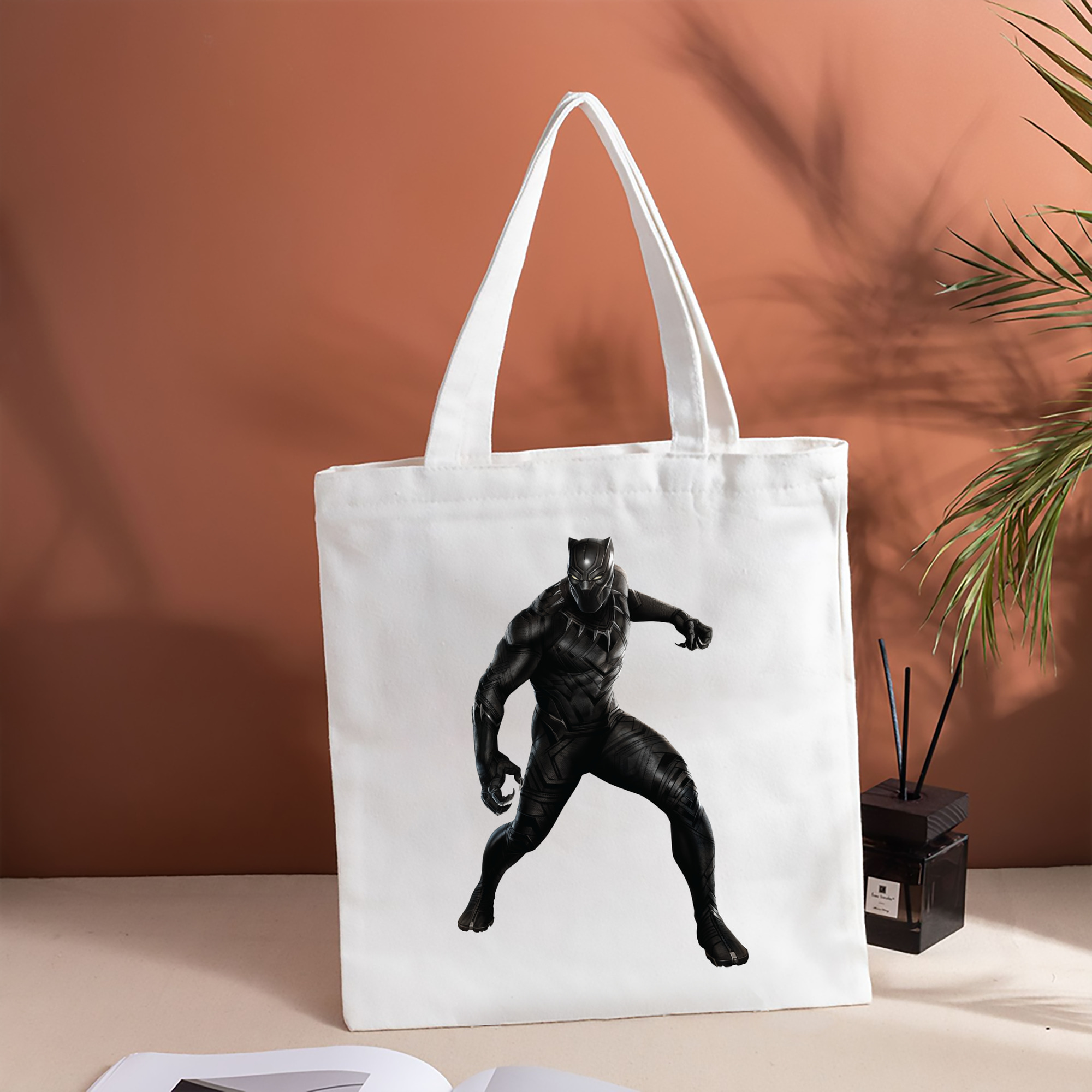 アベンジャーズ The Avengers 縦型キャンバス生地手提げバッグ　トートバッグ