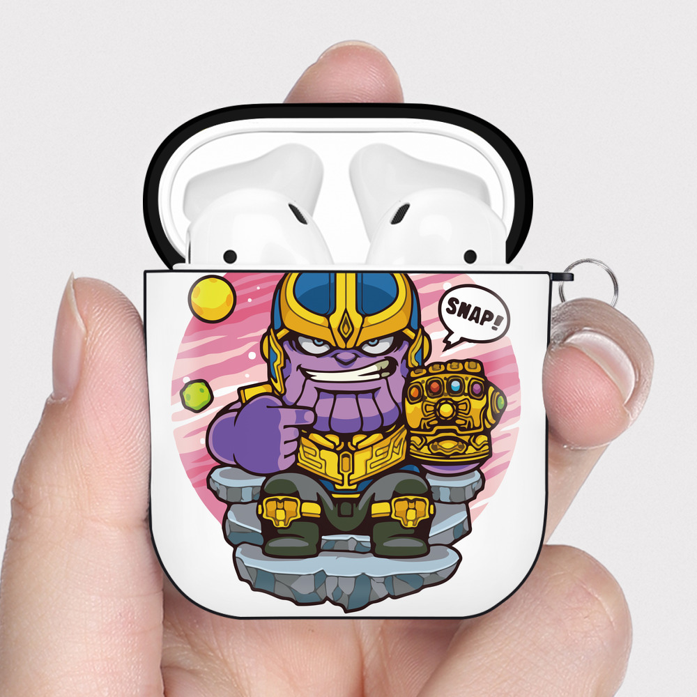 （画像用） アベンジャーズ The Avengers AirPods 第2世代保護ケース ハードシェル ブラック 耐衝撃・防指紋・カラビナ付き