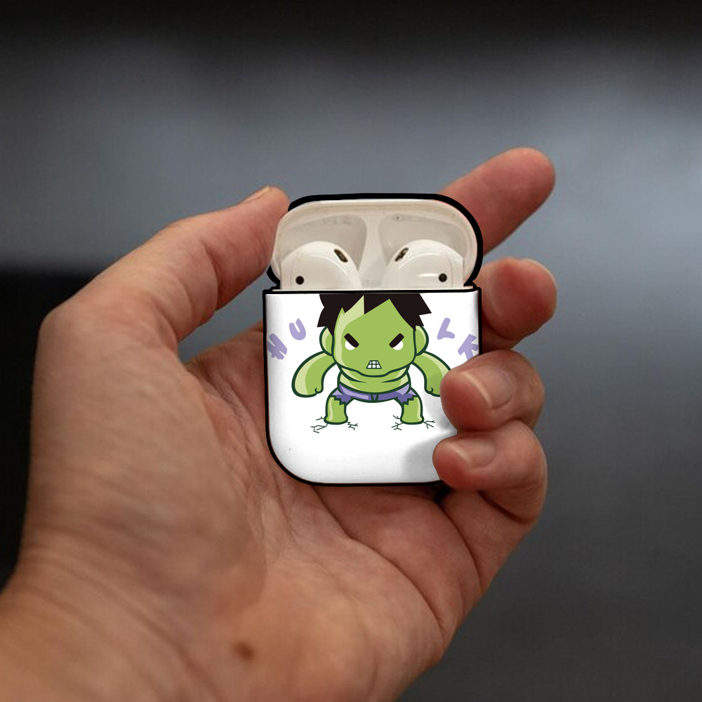 アベンジャーズ The Avengers AirPods 第2世代保護ケース ハードシェル ブラック 耐衝撃・防指紋・カラビナ付き