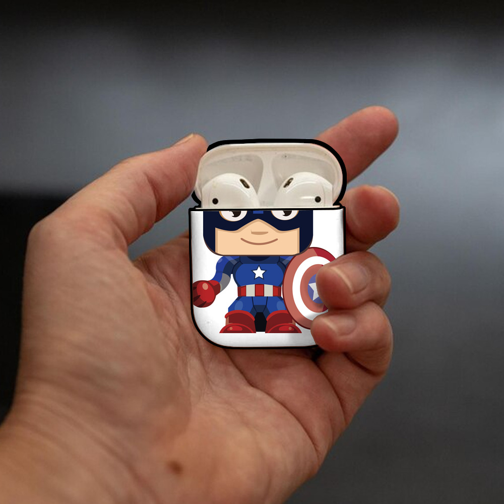 アベンジャーズ The Avengers AirPods 第2世代保護ケース ハードシェル ブラック 耐衝撃・防指紋・カラビナ付き