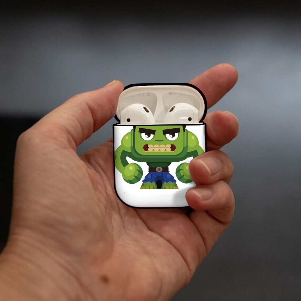 アベンジャーズ The Avengers AirPods 第2世代保護ケース ハードシェル ブラック 耐衝撃・防指紋・カラビナ付き