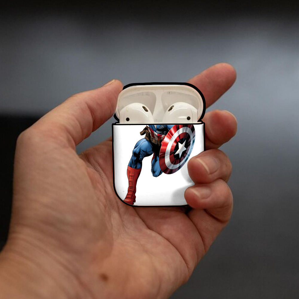 アベンジャーズ The Avengers AirPods 第2世代保護ケース ハードシェル ブラック 耐衝撃・防指紋・カラビナ付き