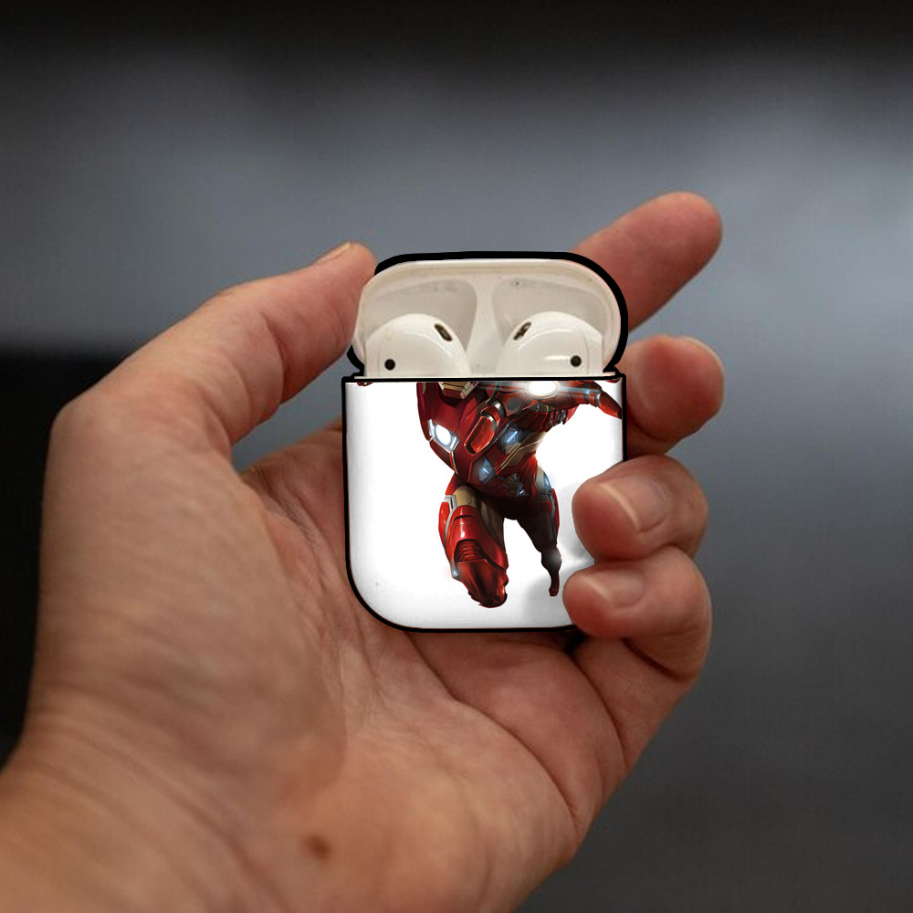 アベンジャーズ The Avengers AirPods 第2世代保護ケース ハードシェル ブラック 耐衝撃・防指紋・カラビナ付き