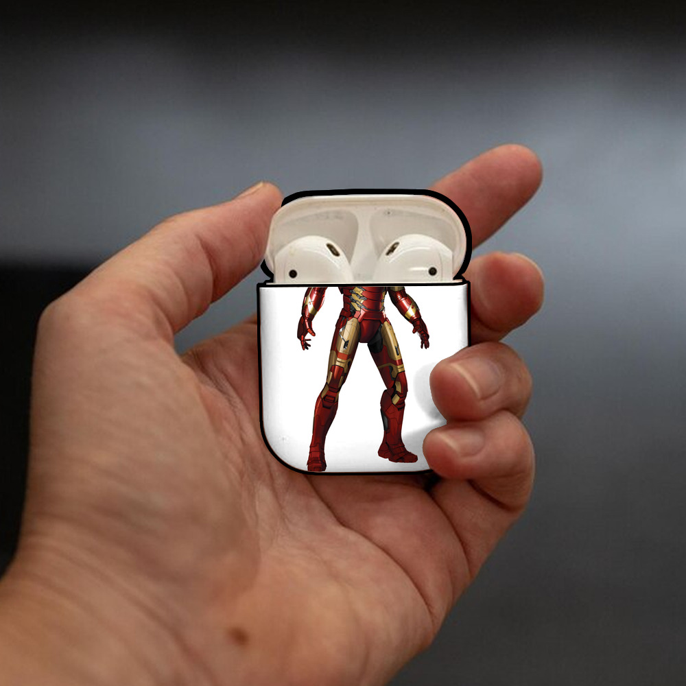 アベンジャーズ The Avengers AirPods 第2世代保護ケース ハードシェル ブラック 耐衝撃・防指紋・カラビナ付き