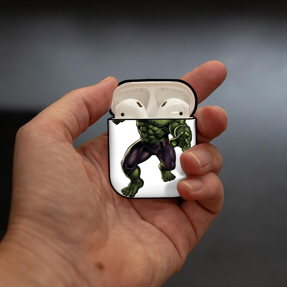 アベンジャーズ The Avengers AirPods 第2世代保護ケース ハードシェル ブラック 耐衝撃・防指紋・カラビナ付き