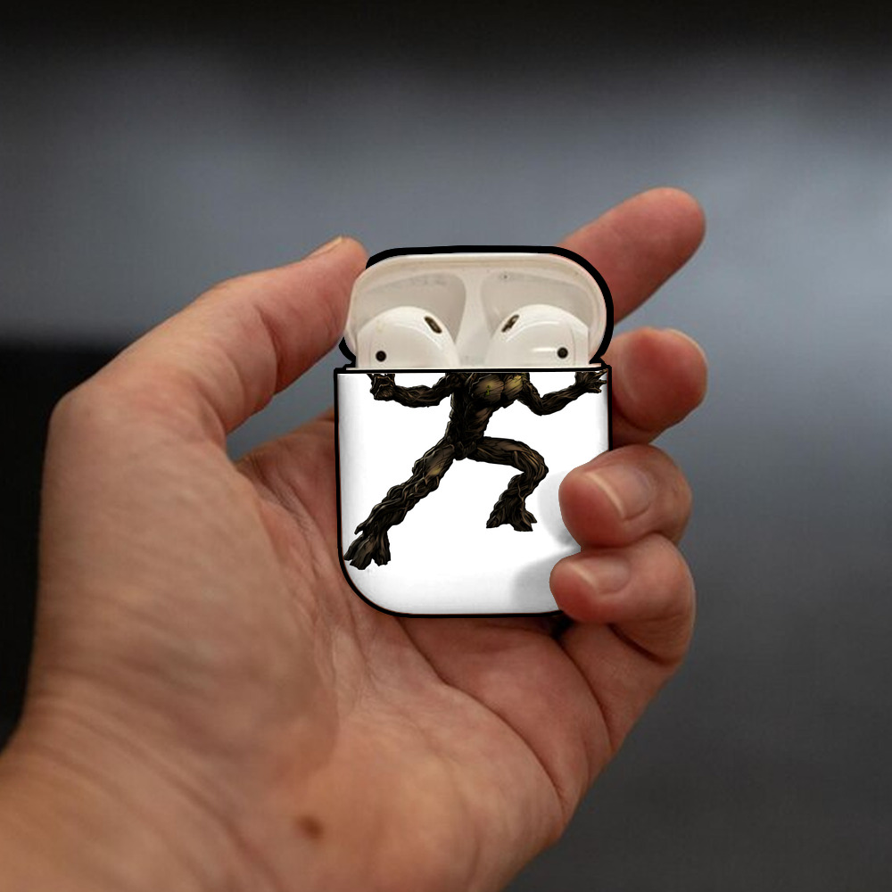 アベンジャーズ The Avengers AirPods 第2世代保護ケース ハードシェル ブラック 耐衝撃・防指紋・カラビナ付き