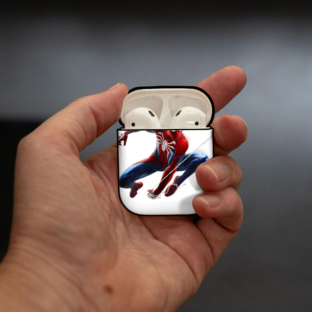 アベンジャーズ The Avengers AirPods 第2世代保護ケース ハードシェル ブラック 耐衝撃・防指紋・カラビナ付き