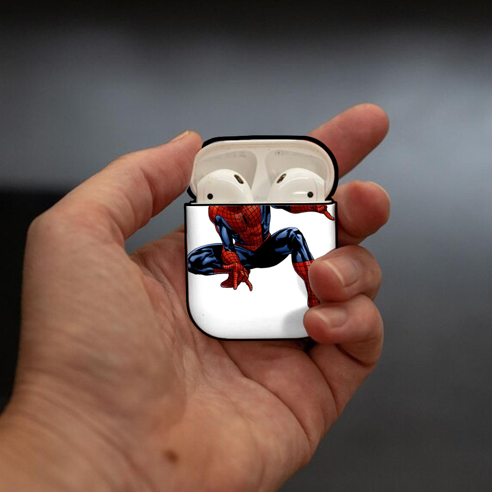 アベンジャーズ The Avengers AirPods 第2世代保護ケース ハードシェル ブラック 耐衝撃・防指紋・カラビナ付き