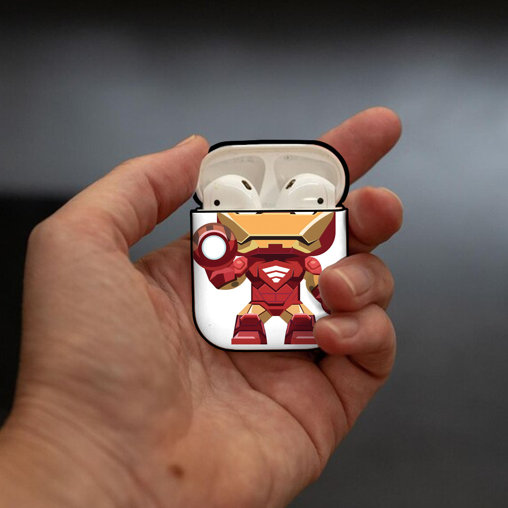 アベンジャーズ The Avengers AirPods 第2世代保護ケース ハードシェル ブラック 耐衝撃・防指紋・カラビナ付き
