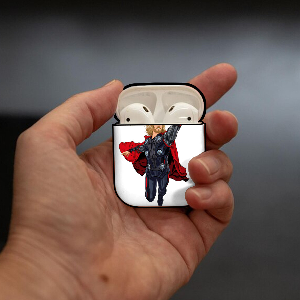アベンジャーズ The Avengers AirPods 第2世代保護ケース ハードシェル ブラック 耐衝撃・防指紋・カラビナ付き