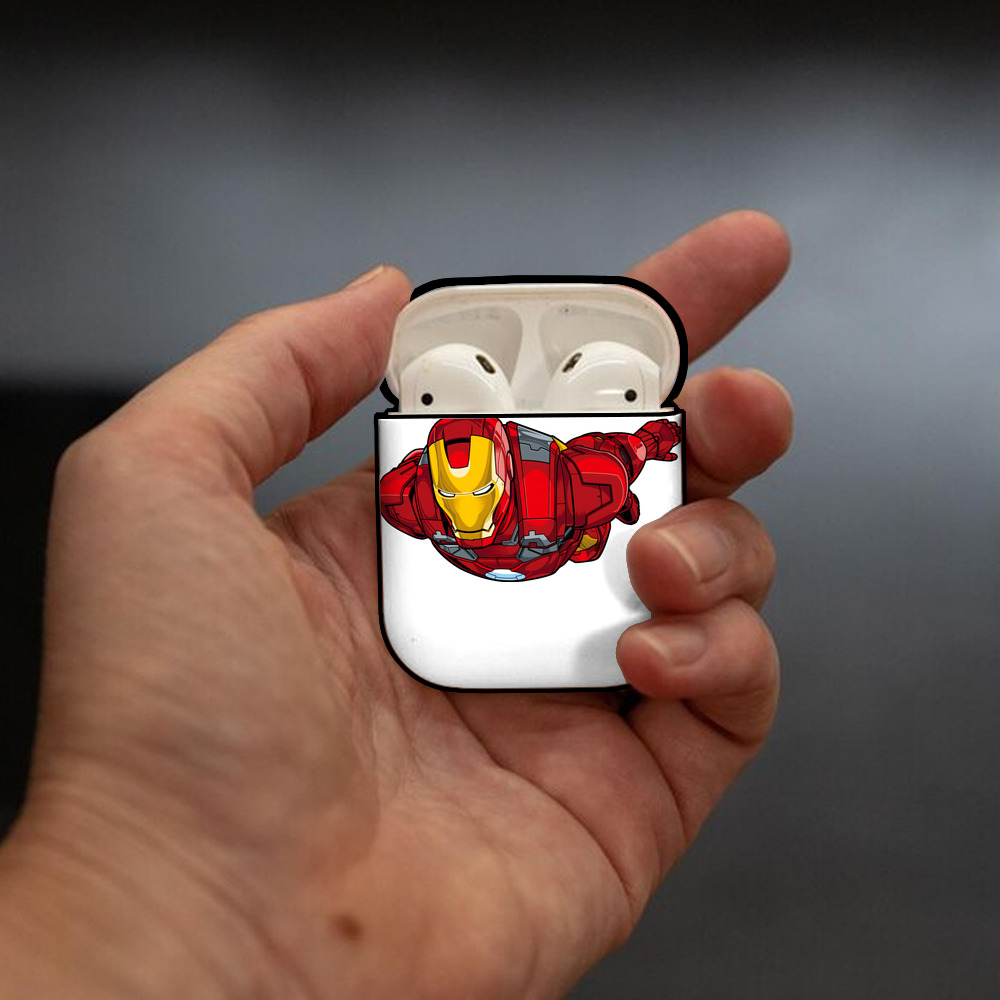 アベンジャーズ The Avengers AirPods 第2世代保護ケース ハードシェル ブラック 耐衝撃・防指紋・カラビナ付き