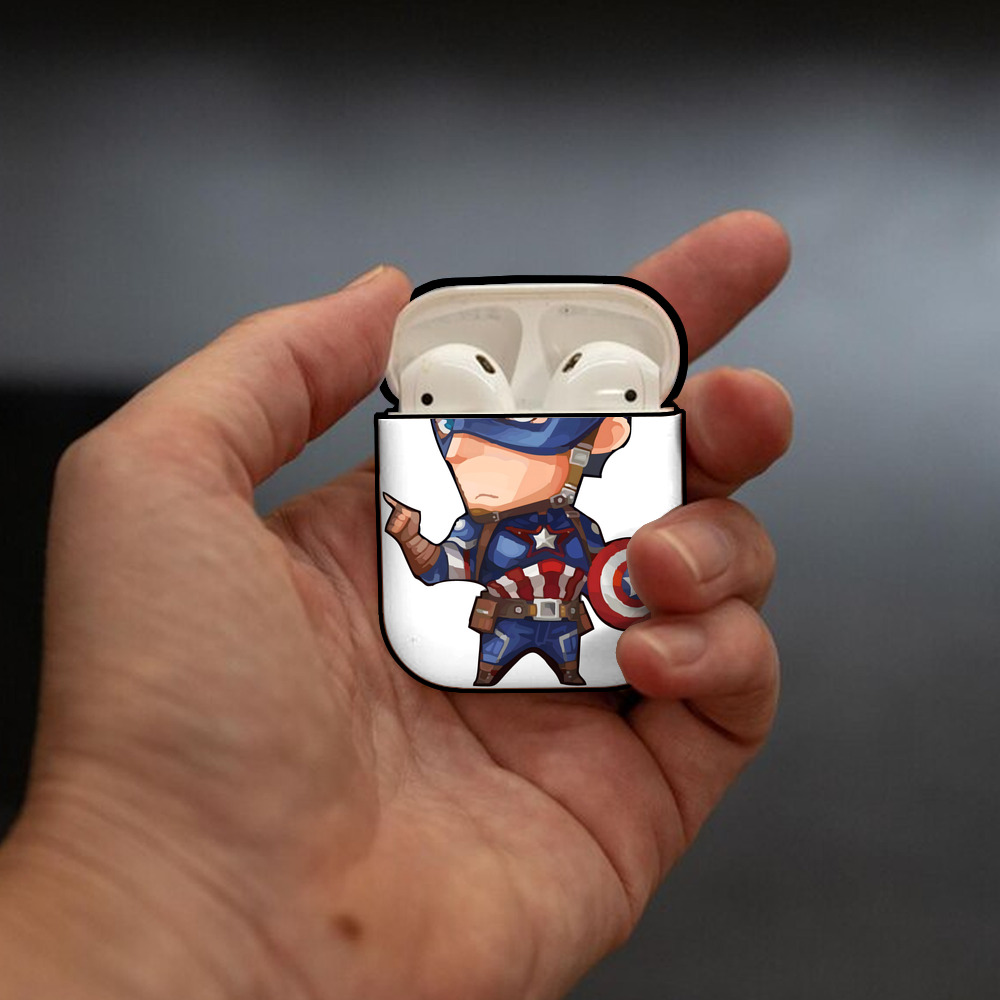 アベンジャーズ The Avengers AirPods 第2世代保護ケース ハードシェル ブラック 耐衝撃・防指紋・カラビナ付き