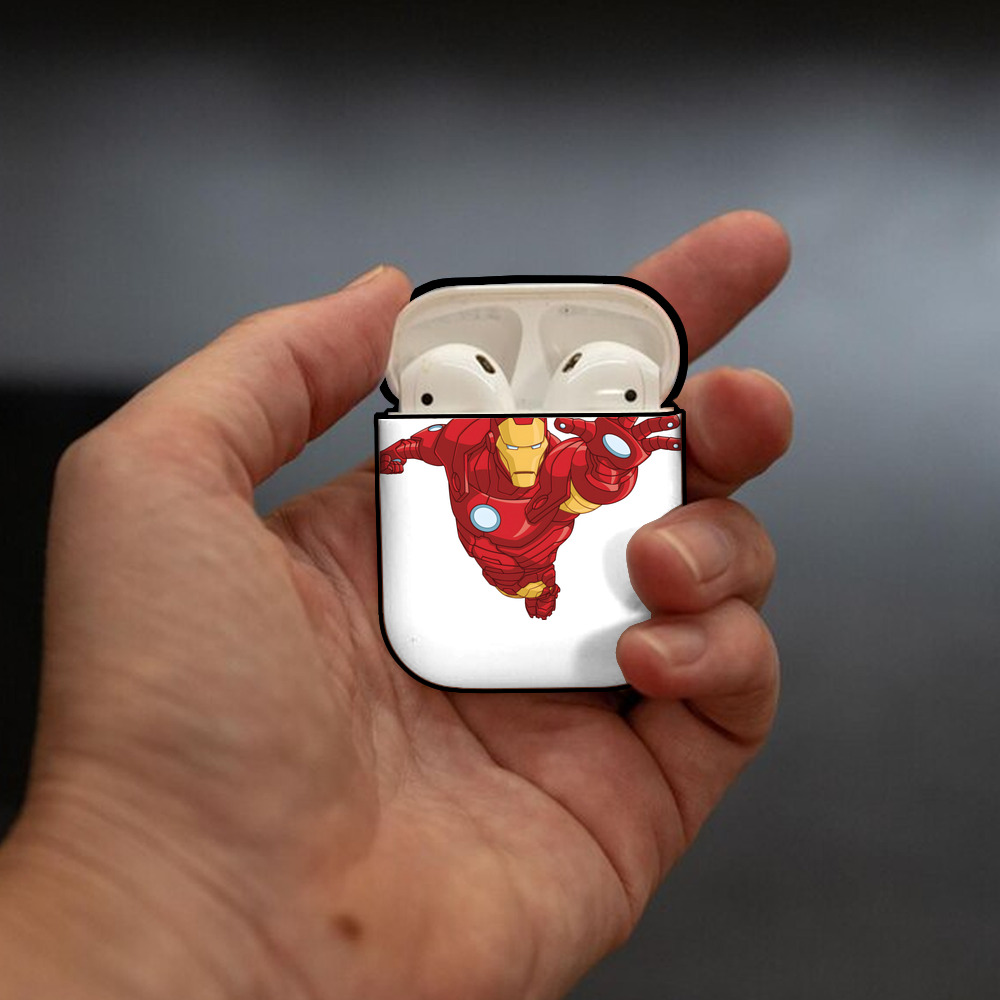 アベンジャーズ The Avengers AirPods 第2世代保護ケース ハードシェル ブラック 耐衝撃・防指紋・カラビナ付き