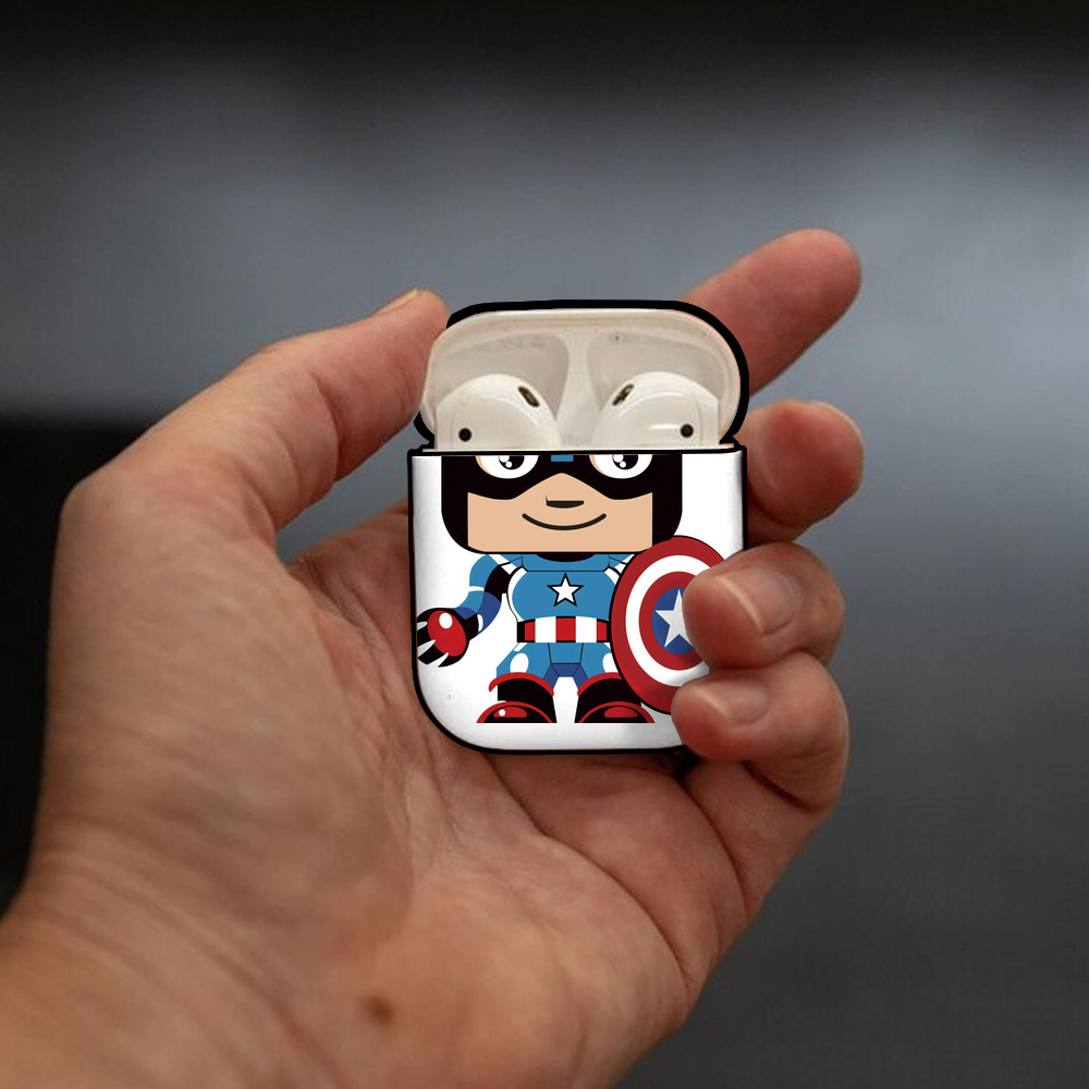 アベンジャーズ The Avengers AirPods 第2世代保護ケース ハードシェル ブラック 耐衝撃・防指紋・カラビナ付き