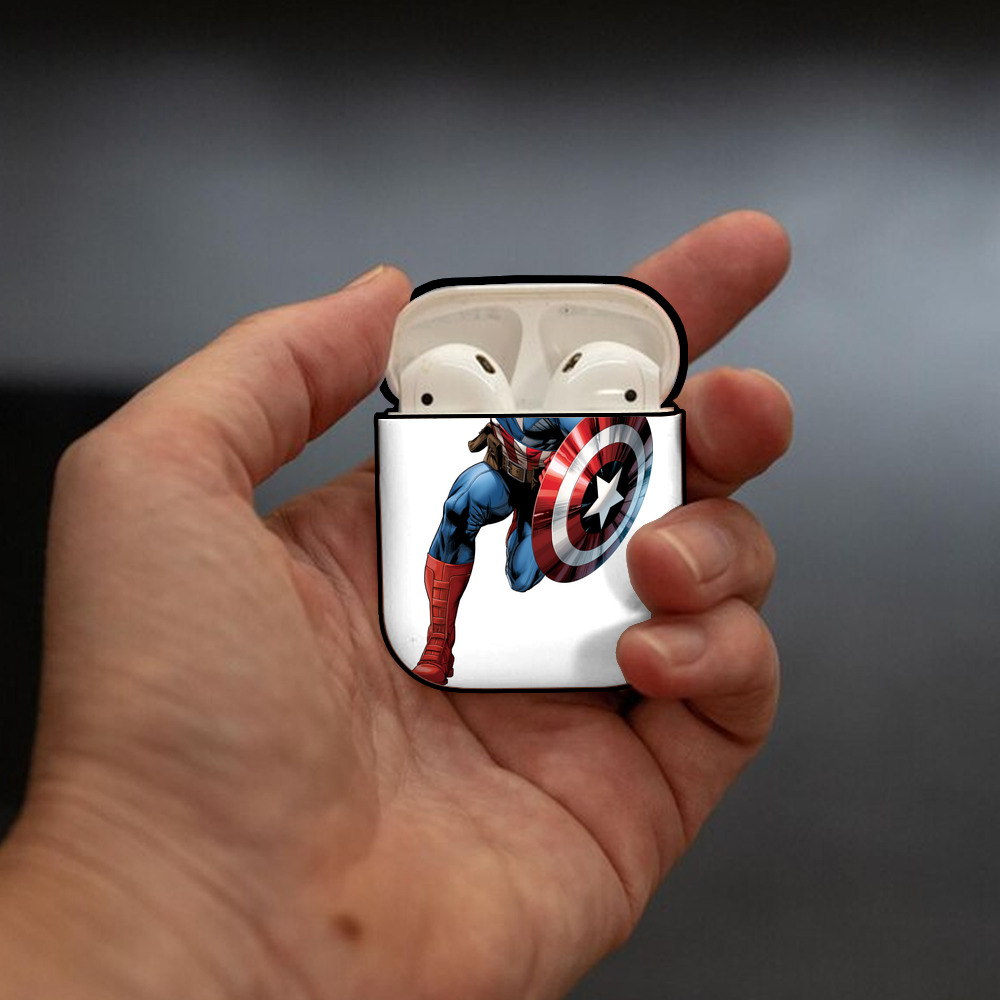 アベンジャーズ The Avengers AirPods 第2世代保護ケース ハードシェル ブラック 耐衝撃・防指紋・カラビナ付き