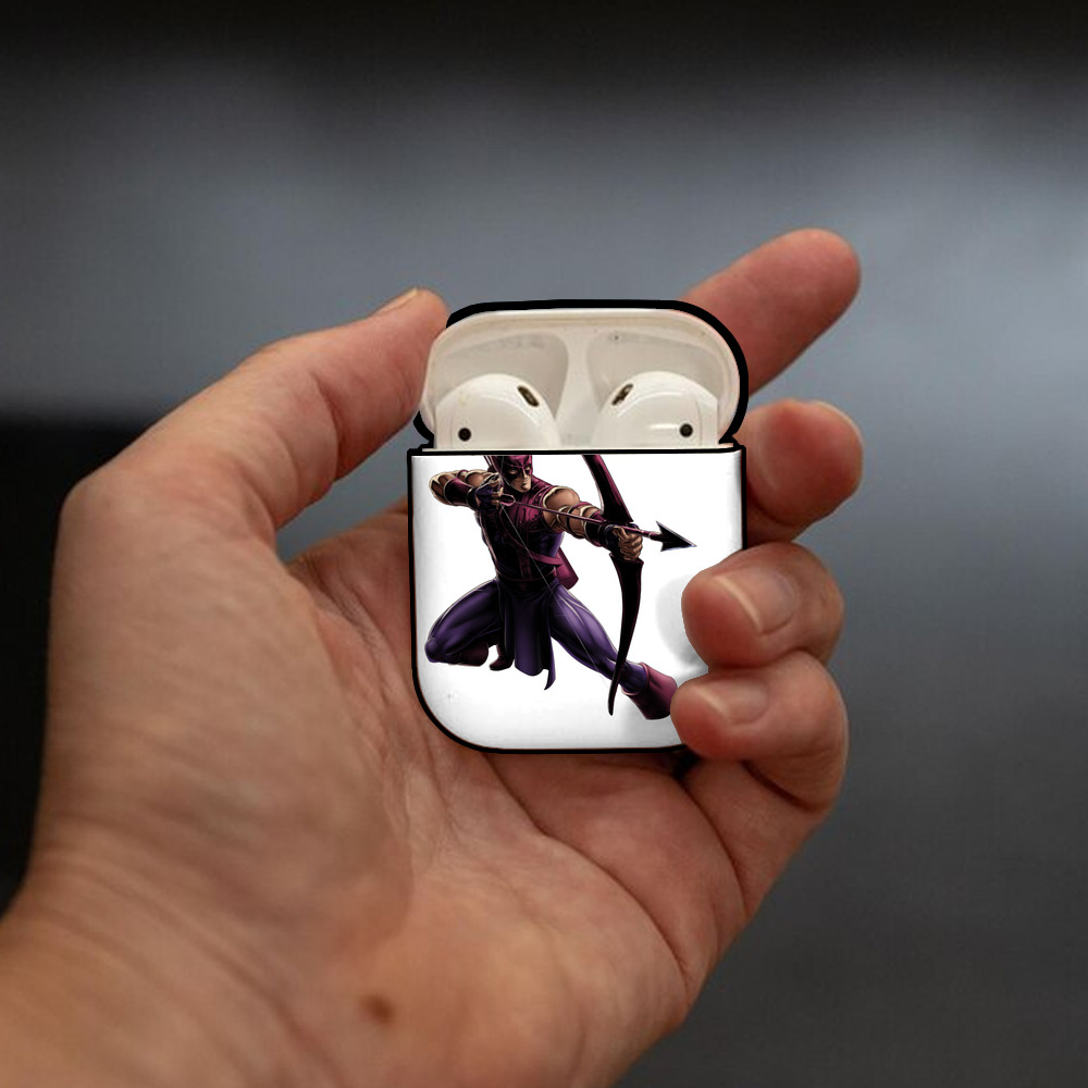 アベンジャーズ The Avengers AirPods 第2世代保護ケース ハードシェル ブラック 耐衝撃・防指紋・カラビナ付き