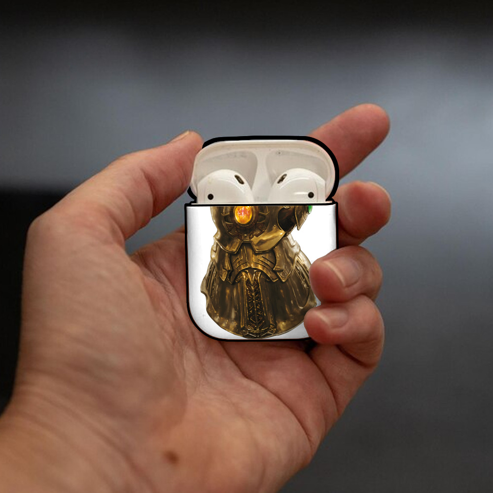 アベンジャーズ The Avengers AirPods 第2世代保護ケース ハードシェル ブラック 耐衝撃・防指紋・カラビナ付き