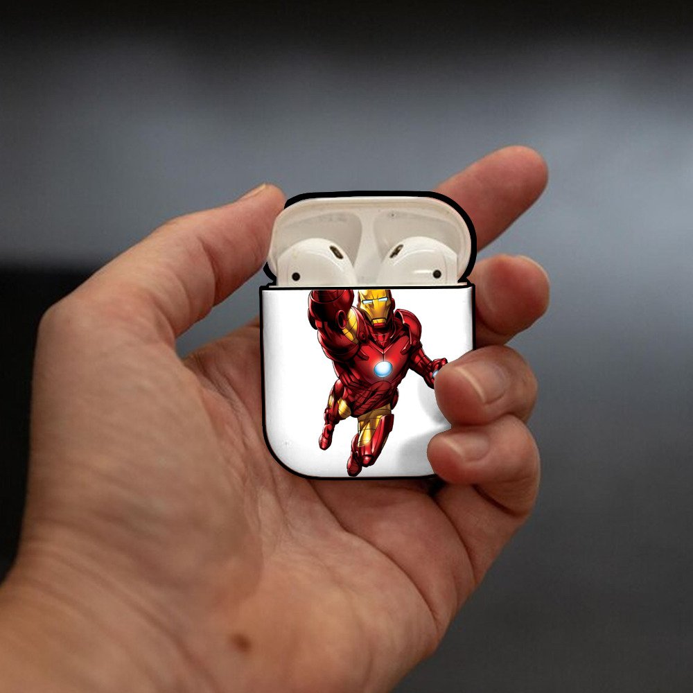 アベンジャーズ The Avengers AirPods 第2世代保護ケース ハードシェル ブラック 耐衝撃・防指紋・カラビナ付き