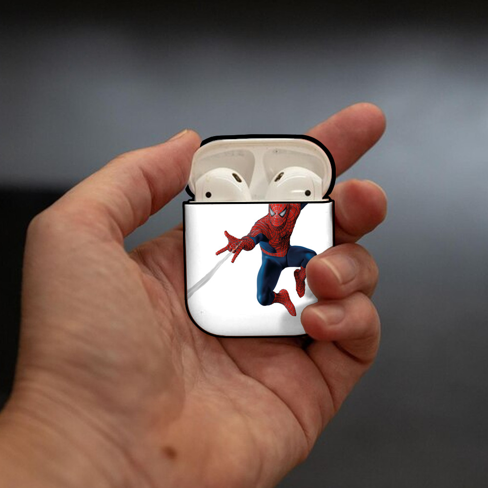 アベンジャーズ The Avengers AirPods 第2世代保護ケース ハードシェル ブラック 耐衝撃・防指紋・カラビナ付き