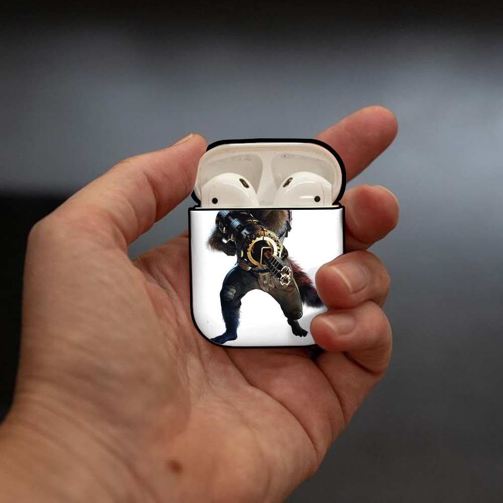 アベンジャーズ The Avengers AirPods 第2世代保護ケース ハードシェル ブラック 耐衝撃・防指紋・カラビナ付き