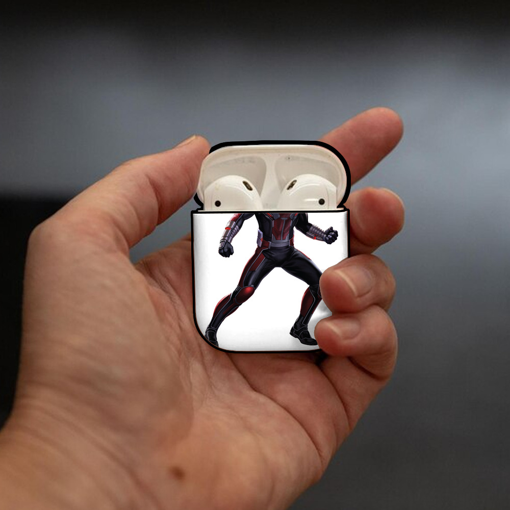 アベンジャーズ The Avengers AirPods 第2世代保護ケース ハードシェル ブラック 耐衝撃・防指紋・カラビナ付き