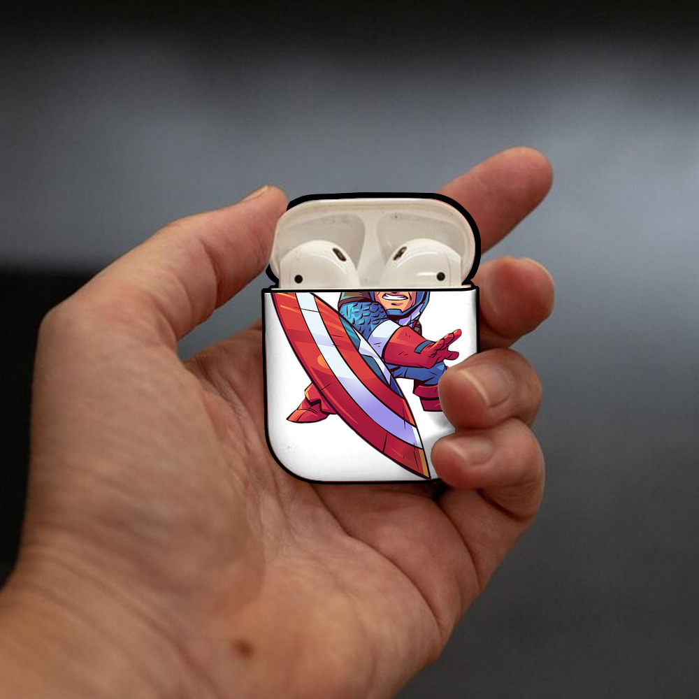 アベンジャーズ The Avengers AirPods 第2世代保護ケース ハードシェル ブラック 耐衝撃・防指紋・カラビナ付き