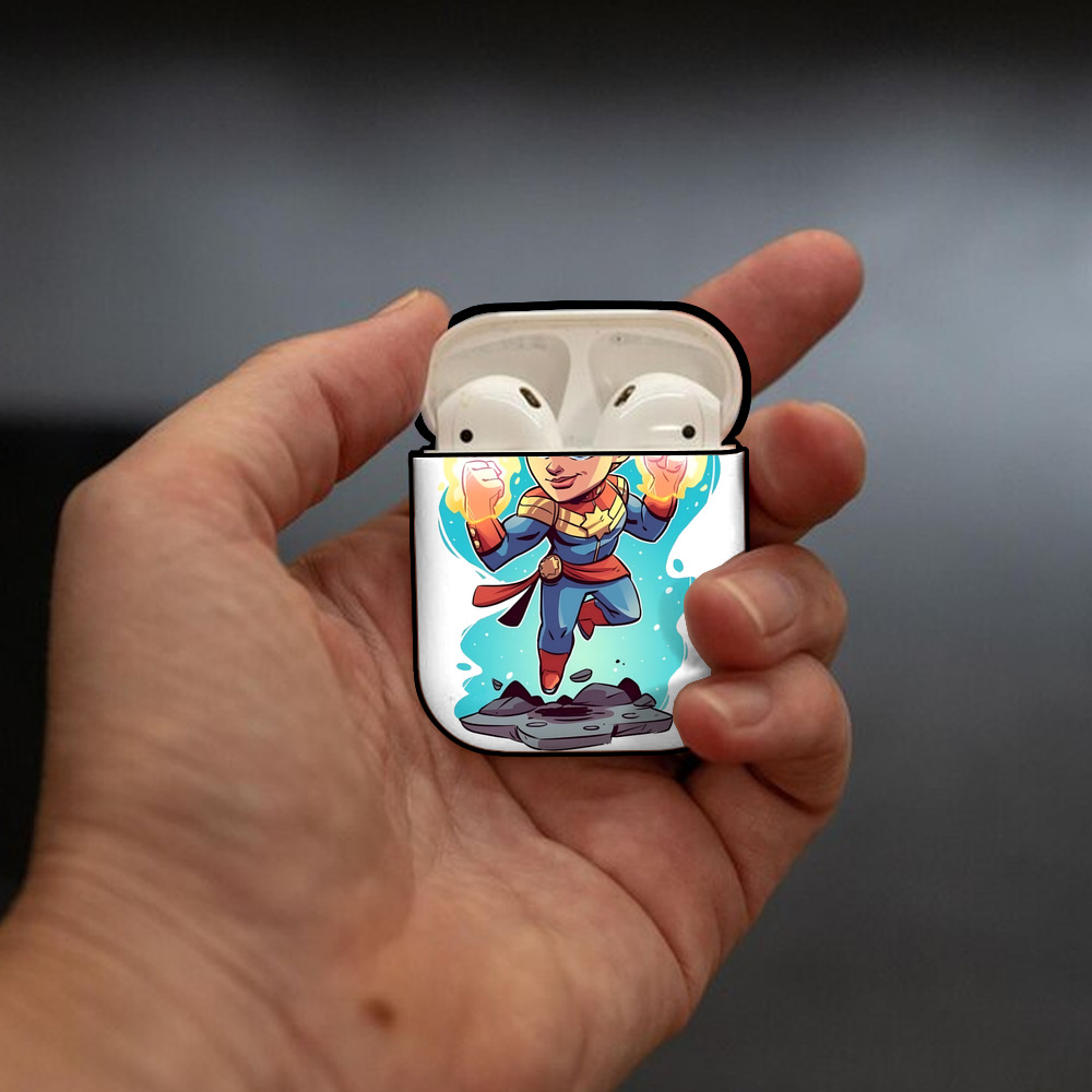 アベンジャーズ The Avengers AirPods 第2世代保護ケース ハードシェル ブラック 耐衝撃・防指紋・カラビナ付き