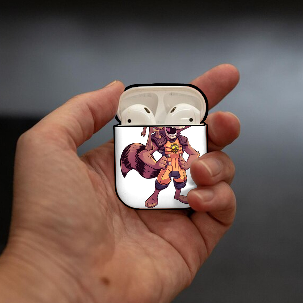 アベンジャーズ The Avengers AirPods 第2世代保護ケース ハードシェル ブラック 耐衝撃・防指紋・カラビナ付き