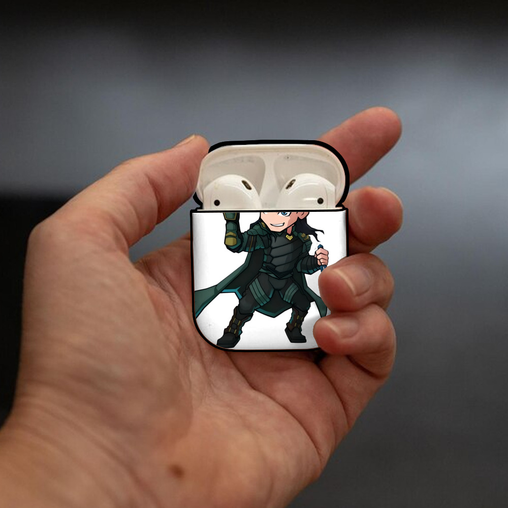 アベンジャーズ The Avengers AirPods 第2世代保護ケース ハードシェル ブラック 耐衝撃・防指紋・カラビナ付き