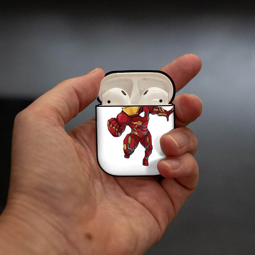 アベンジャーズ The Avengers AirPods 第2世代保護ケース ハードシェル ブラック 耐衝撃・防指紋・カラビナ付き