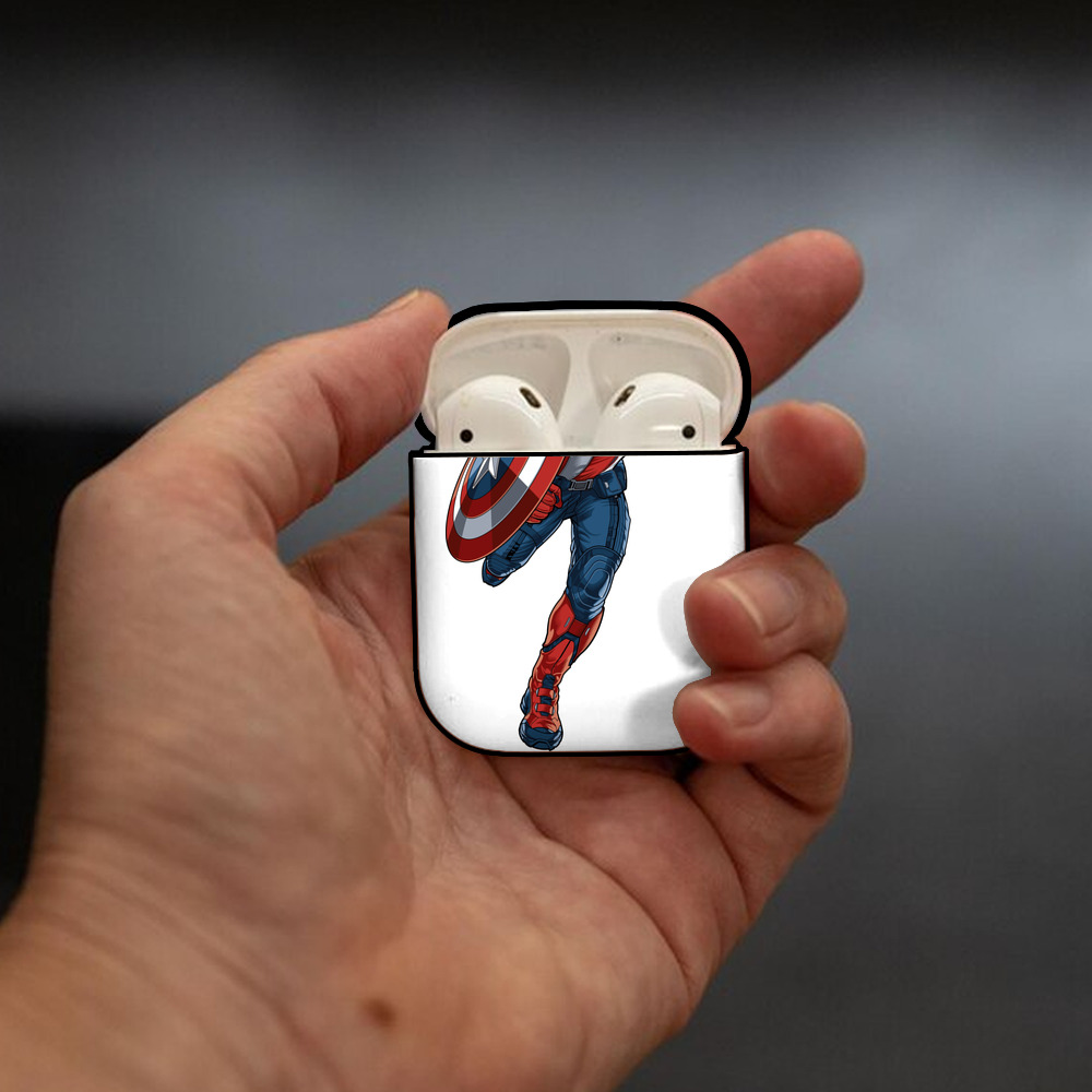 アベンジャーズ The Avengers AirPods 第2世代保護ケース ハードシェル ブラック 耐衝撃・防指紋・カラビナ付き