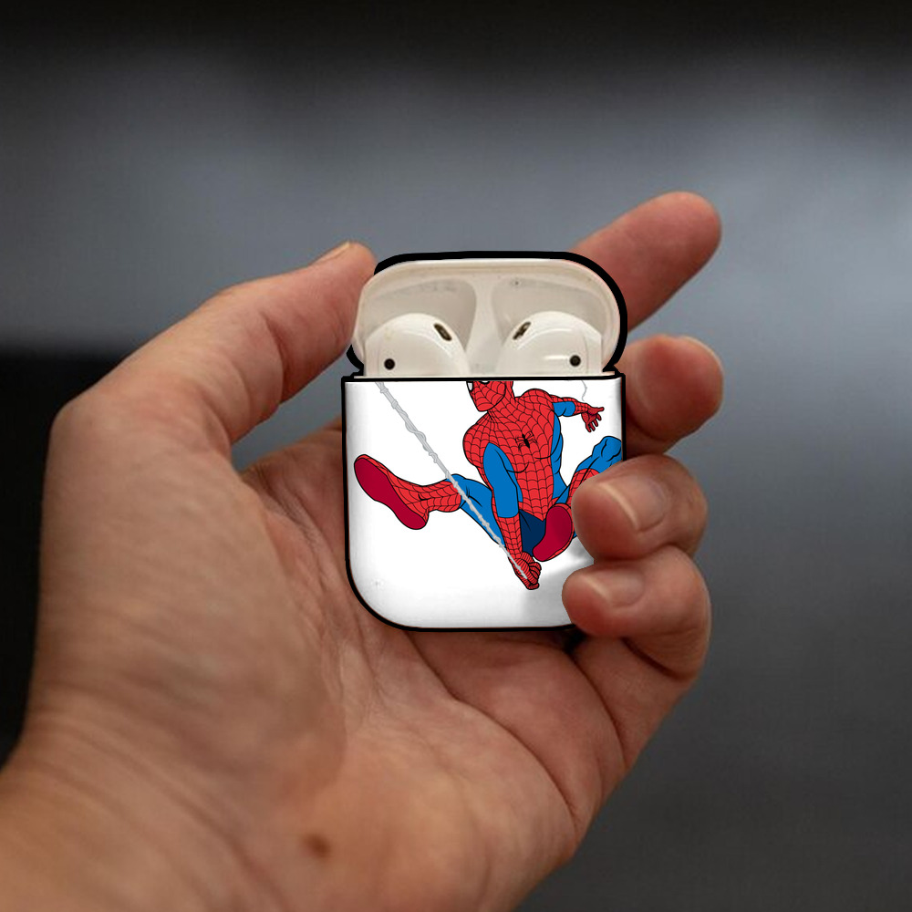 アベンジャーズ The Avengers AirPods 第2世代保護ケース ハードシェル ブラック 耐衝撃・防指紋・カラビナ付き