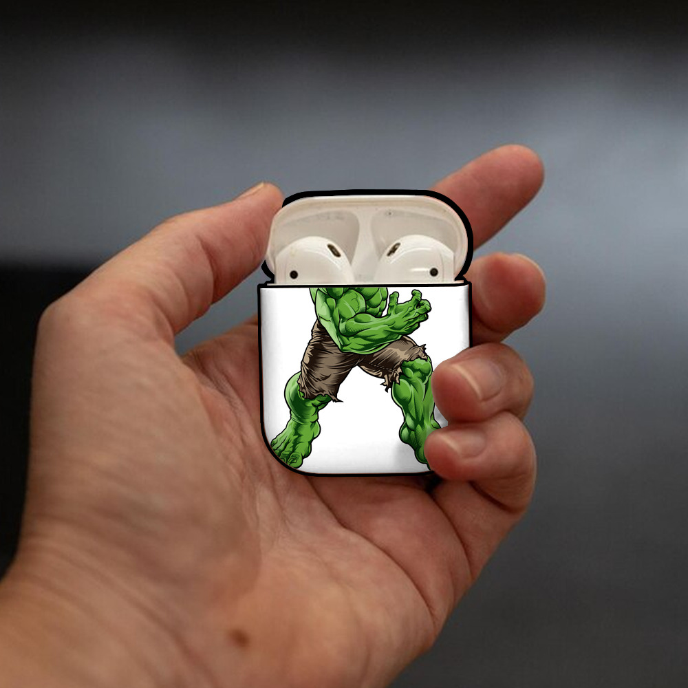 アベンジャーズ The Avengers AirPods 第2世代保護ケース ハードシェル ブラック 耐衝撃・防指紋・カラビナ付き